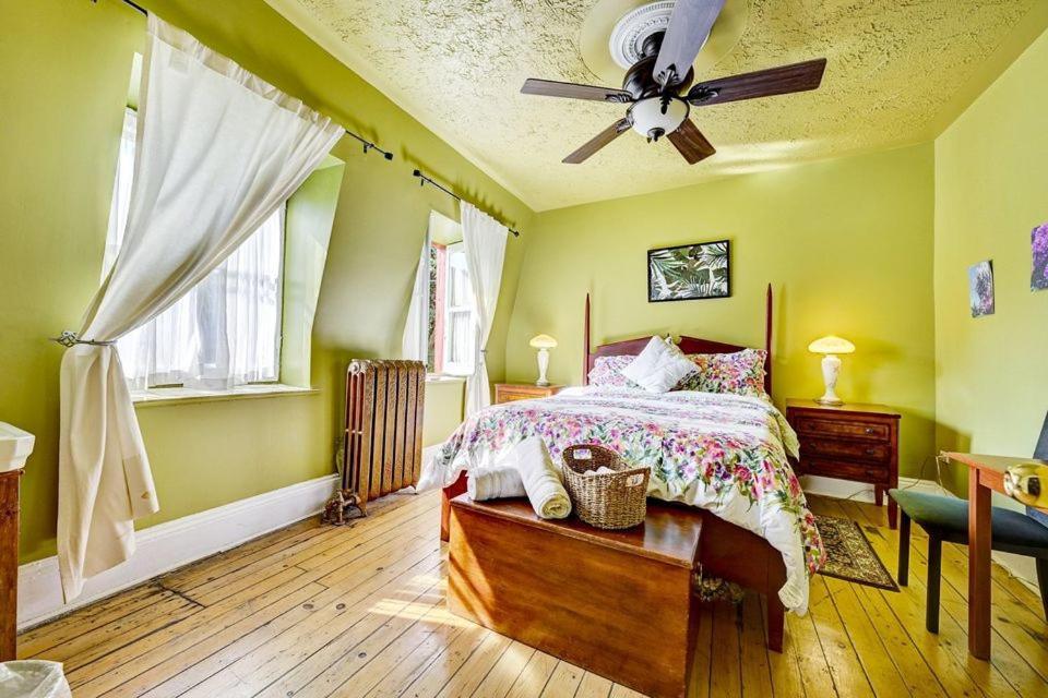 B&B Au Petit Roi Québec Exteriör bild